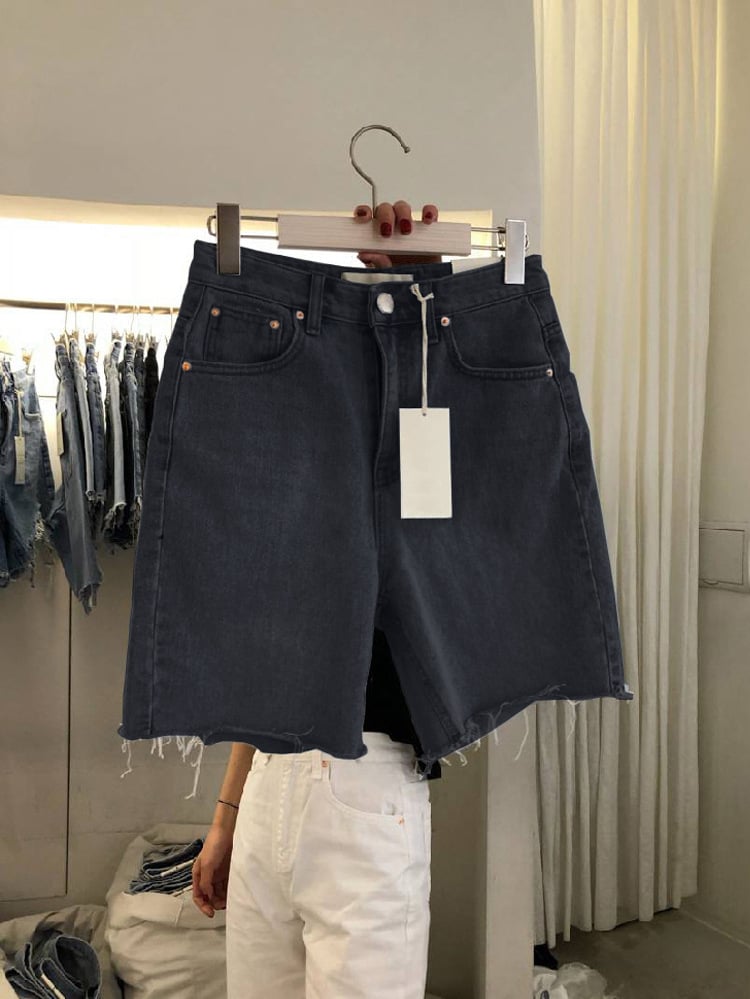 Chic Loose-Fit Denim Shorts for Women