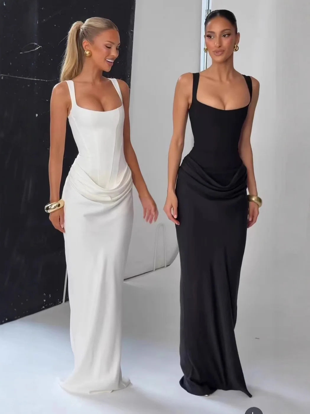 AMEHE Women's U-Neck Backless Ruched Bodycon Maxi Evening Dress