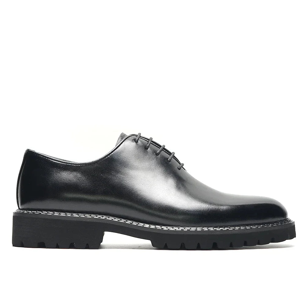 Elegant Men’s Leather Oxfords – Office & Social Shoes