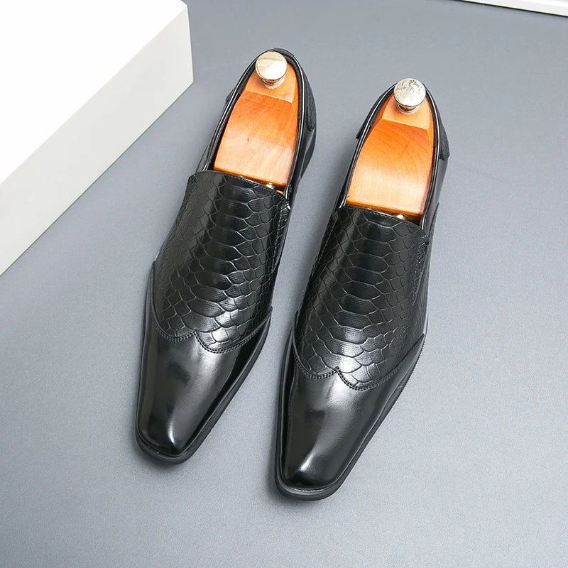 Men’s Shiny Leather Chelsea Shoes – Elegant & Versatile Footwear