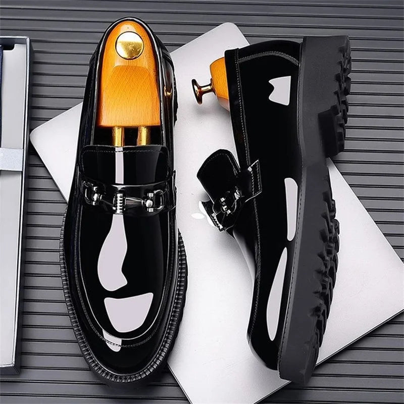Classic Men’s Office Shoes – Shiny Round-Toe Dress Shoes