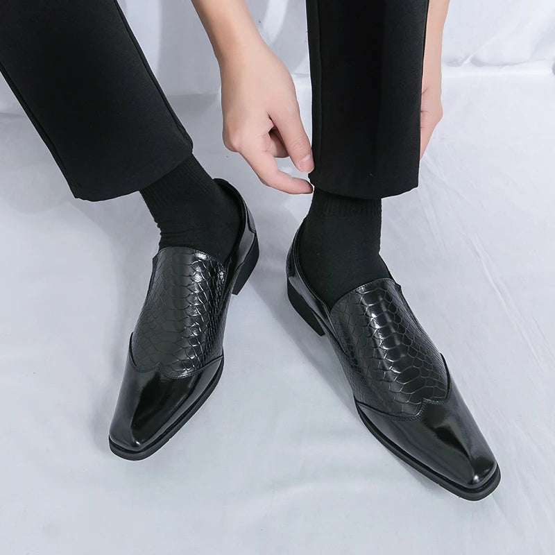 Men’s Shiny Leather Chelsea Shoes – Elegant & Versatile Footwear
