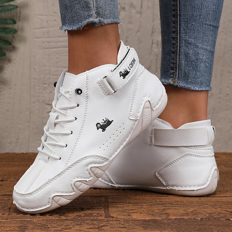 Women’s Everyday Sports Shoes – Breathable & Lightweight