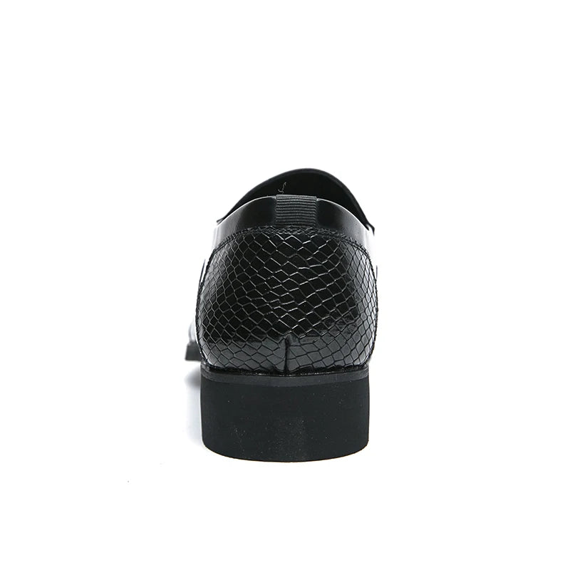Men’s Shiny Leather Chelsea Shoes – Elegant & Versatile Footwear