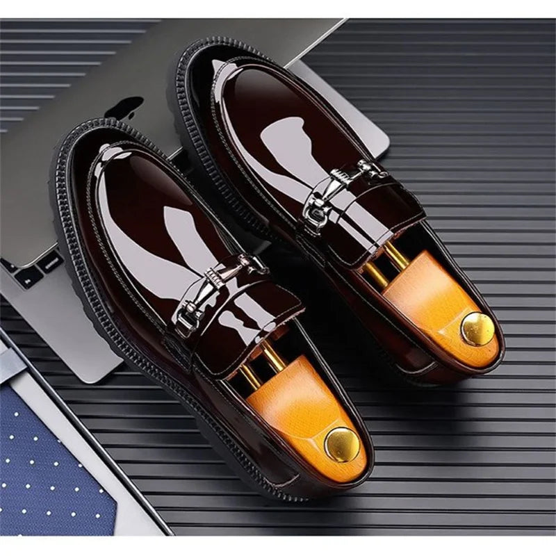 Classic Men’s Office Shoes – Shiny Round-Toe Dress Shoes