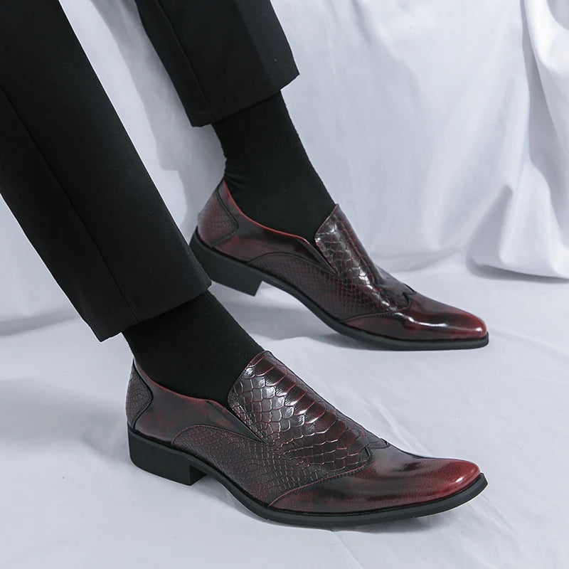 Men’s Shiny Leather Chelsea Shoes – Elegant & Versatile Footwear