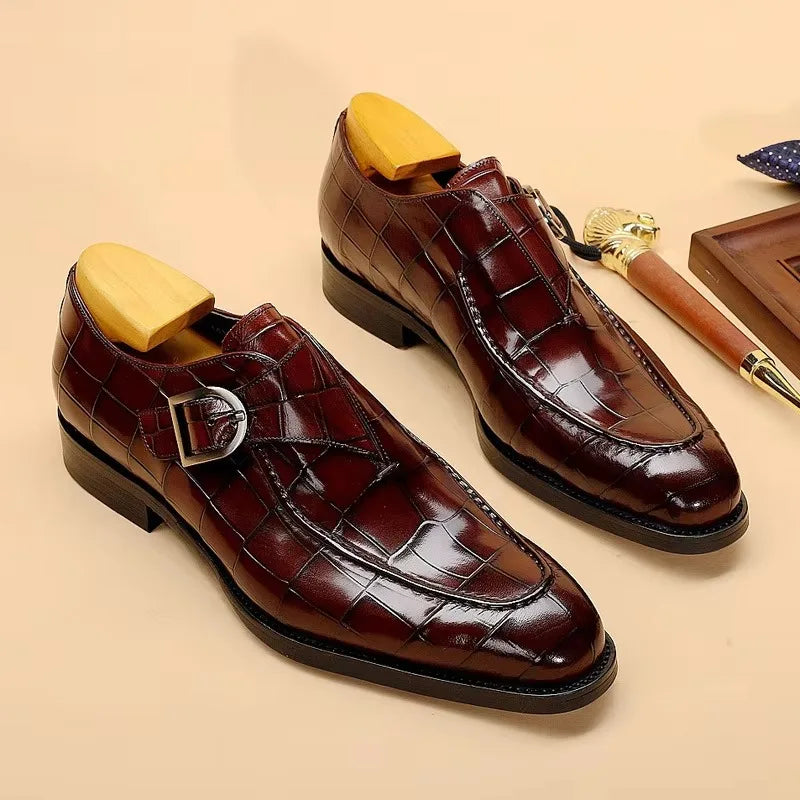 Men’s Business Oxford Shoes – Retro Carved Leather, Large Size