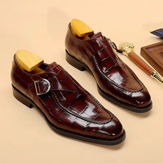 Men’s Business Oxford Shoes – Retro Carved Leather, Large Size