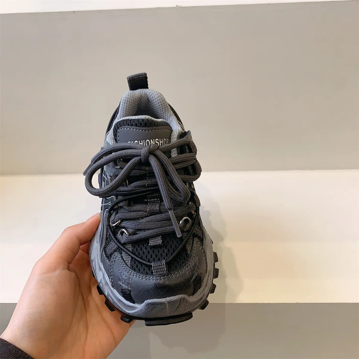 2025 Spring Kids’ Korean-Style Mesh Sneakers