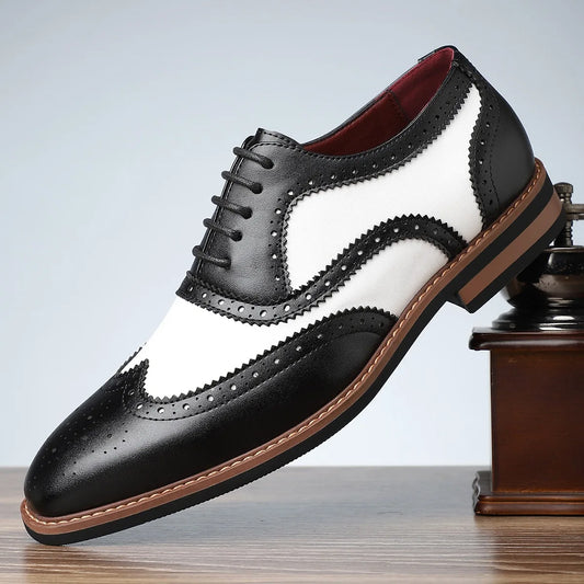 Men’s Business Casual Brogues – Carved Pointed Toe Shoes