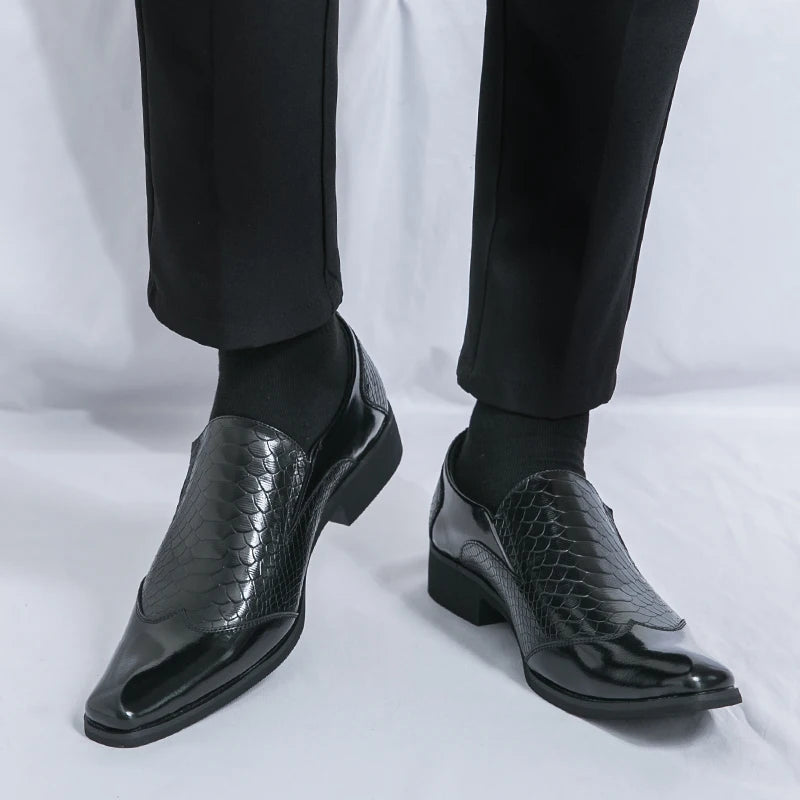 Men’s Shiny Leather Chelsea Shoes – Elegant & Versatile Footwear