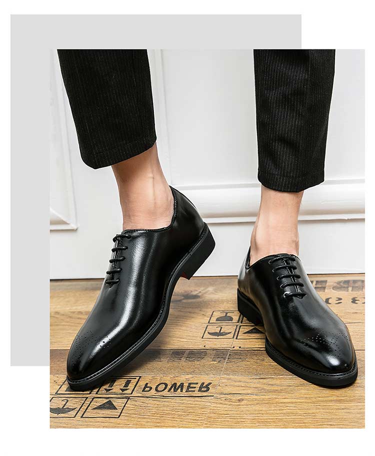Classic Men’s Dress Shoes – Round-Toe Lace-Up Brogues