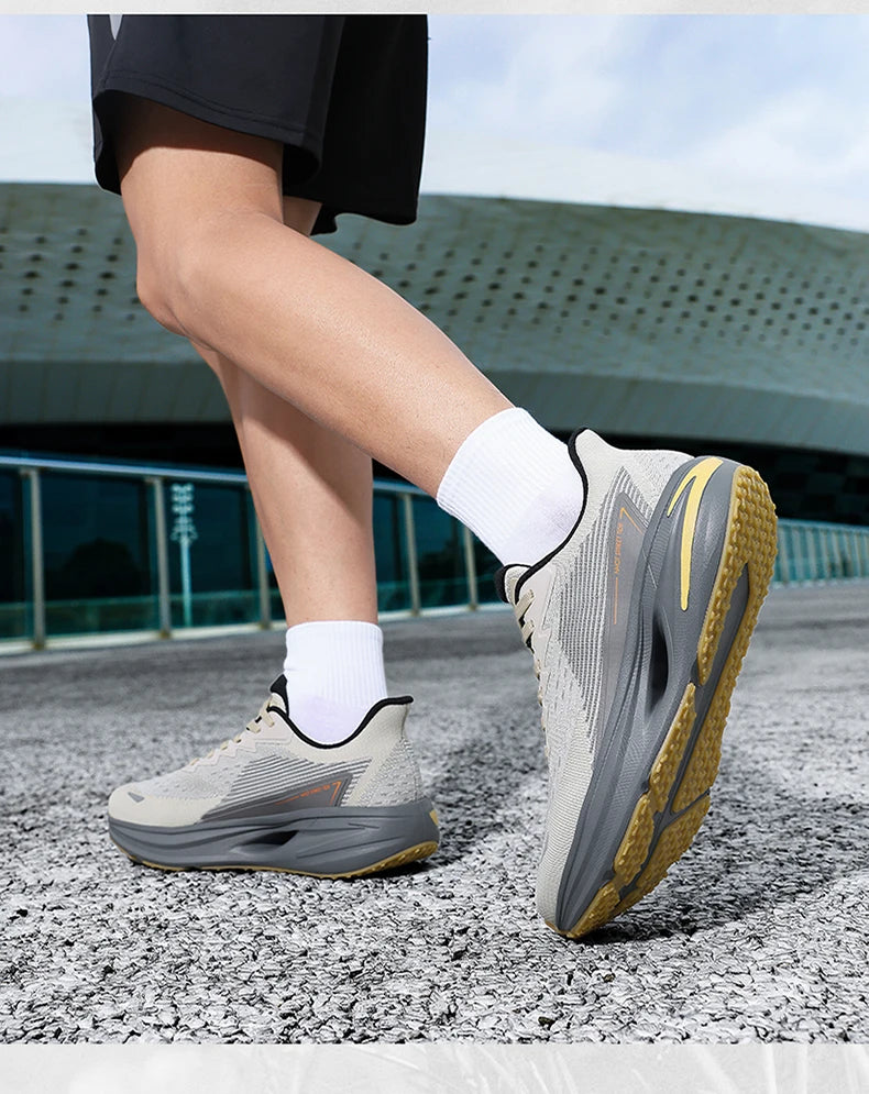 Carbon Plate Running Shoes – Lightweight Marathon Sneakers for Men & Women, Breathable Athletic Non-Slip Sports Shoes
