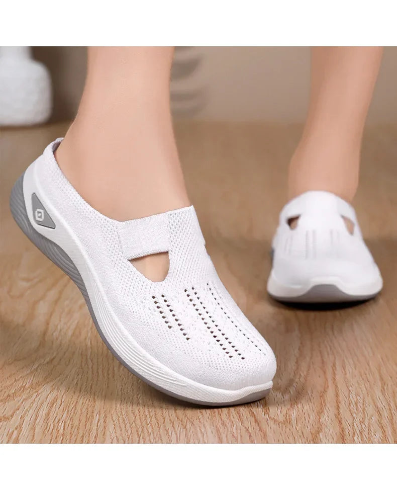 Women’s Casual Summer Slippers – Lightweight & Trendy