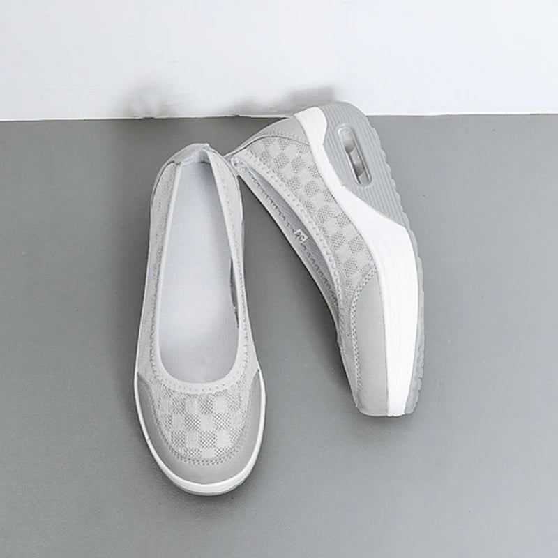 Ladies’ Wedge Platform Sneakers – Big Size Comfortable Shoes