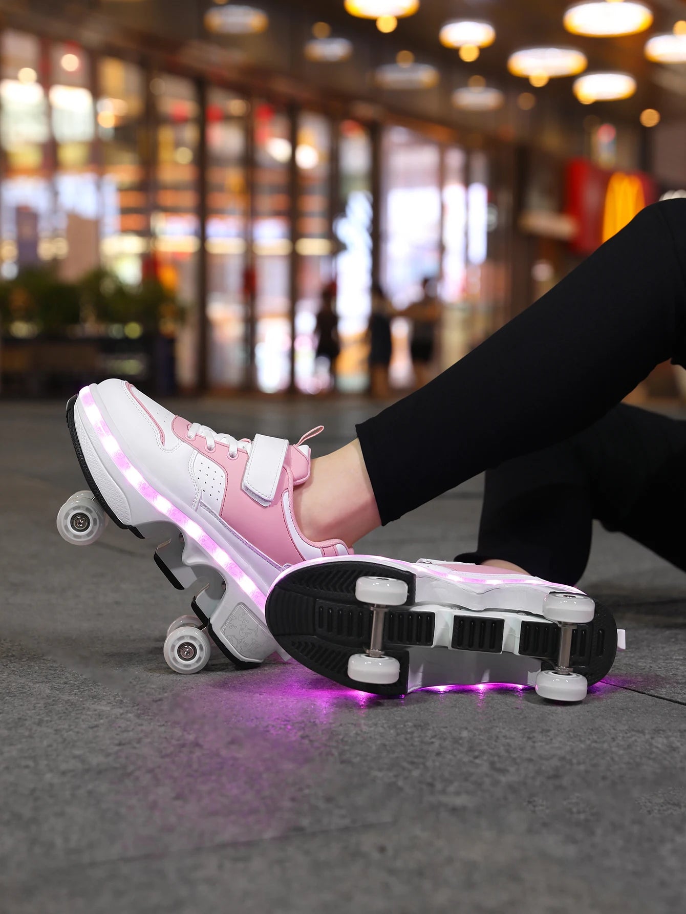 Kids Light-Up Roller Shoes – Automatic Bouncing Wheel Sneakers for Walking, Sports & Outdoor Play