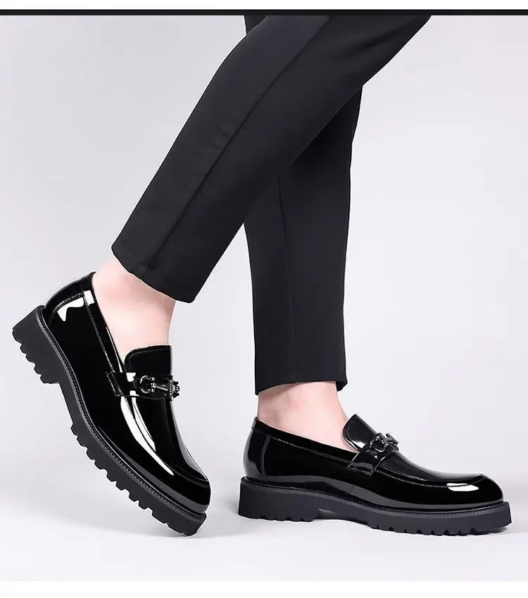 Classic Men’s Office Shoes – Shiny Round-Toe Dress Shoes