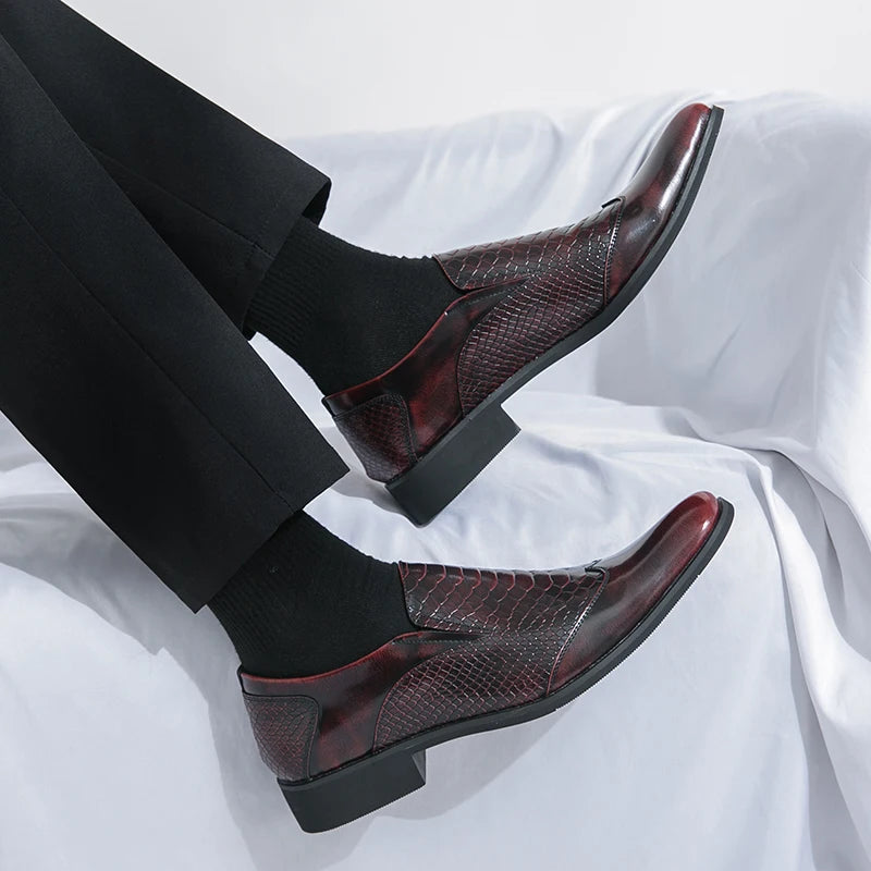 Men’s Shiny Leather Chelsea Shoes – Elegant & Versatile Footwear