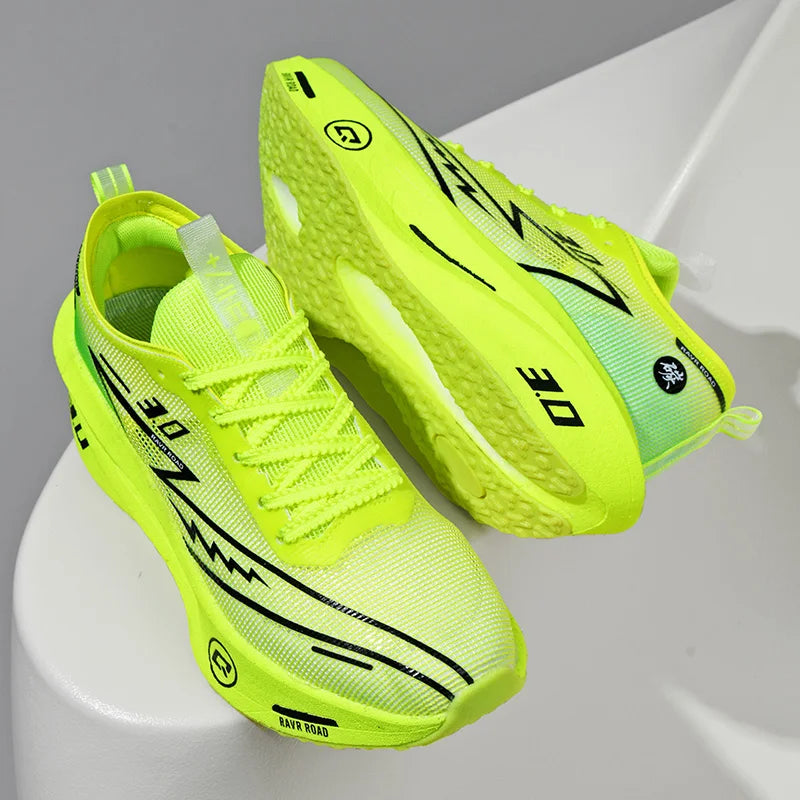 Carbon Plate Running Shoes – Lightweight Breathable Marathon Sneakers for Men & Women, Non-Slip Athletic Training Shoes