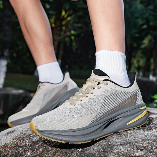 Carbon Plate Running Shoes – Lightweight Marathon Sneakers for Men & Women, Breathable Athletic Non-Slip Sports Shoes