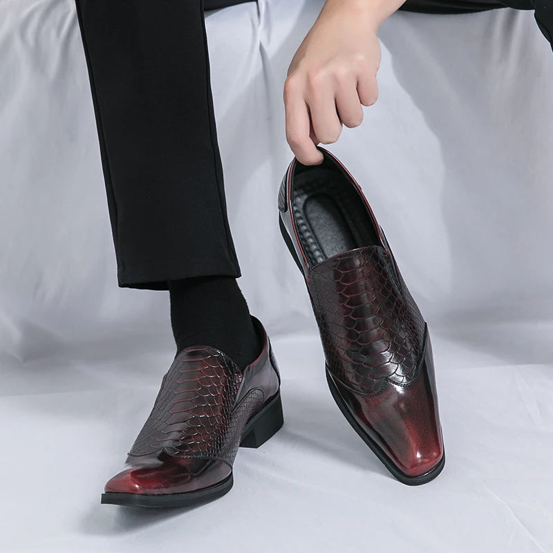 Men’s Shiny Leather Chelsea Shoes – Elegant & Versatile Footwear