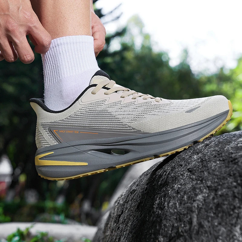 Carbon Plate Running Shoes – Lightweight Marathon Sneakers for Men & Women, Breathable Athletic Non-Slip Sports Shoes