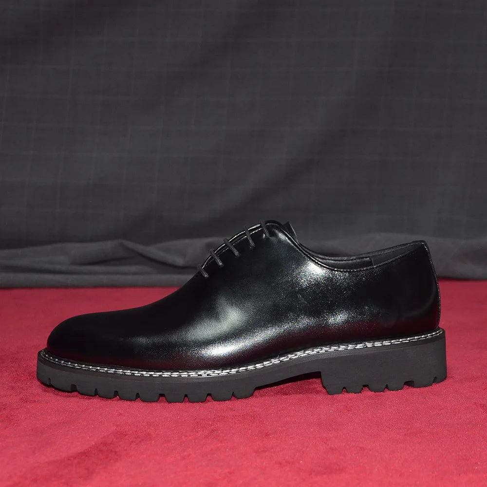 Elegant Men’s Leather Oxfords – Office & Social Shoes