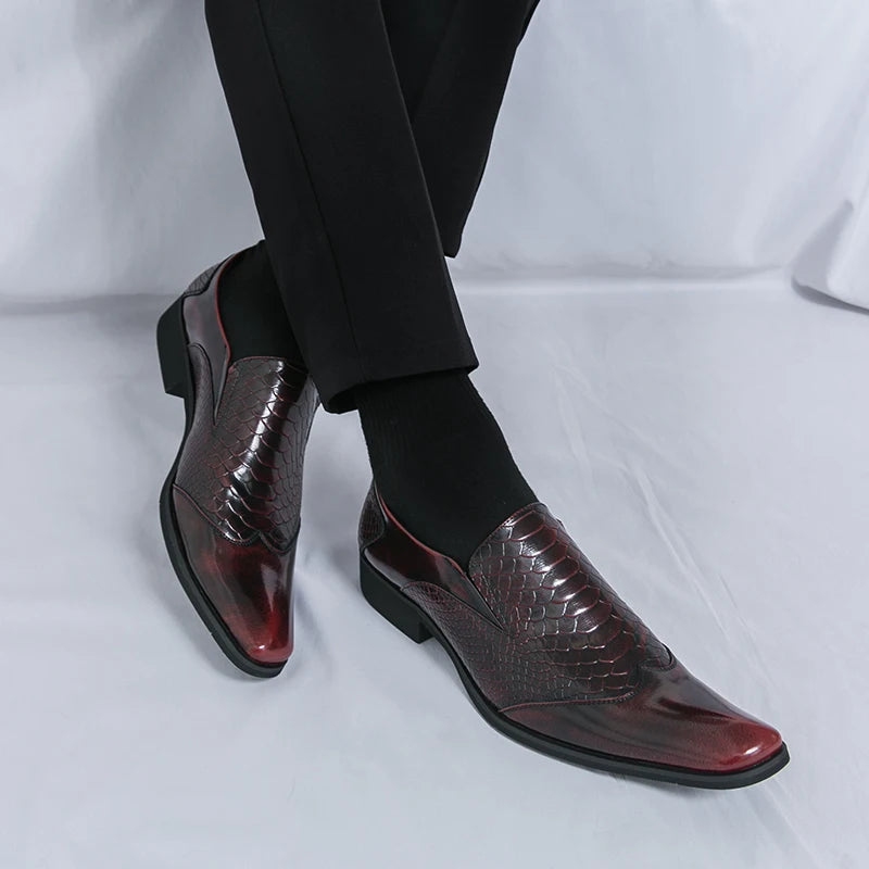 Men’s Shiny Leather Chelsea Shoes – Elegant & Versatile Footwear
