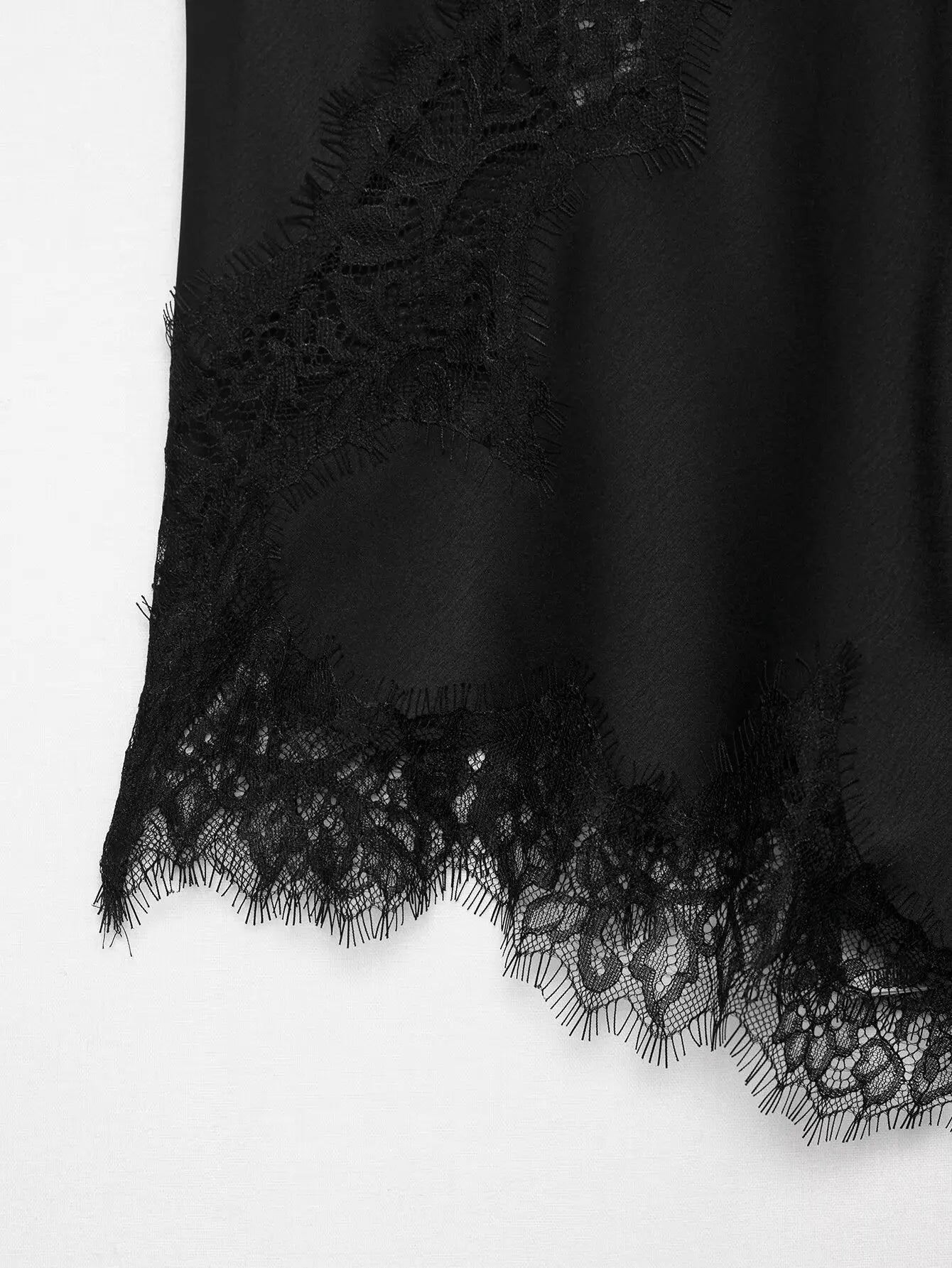 AMEHE Women's Asymmetrical Lace Backless Off-Shoulder Camisole Top