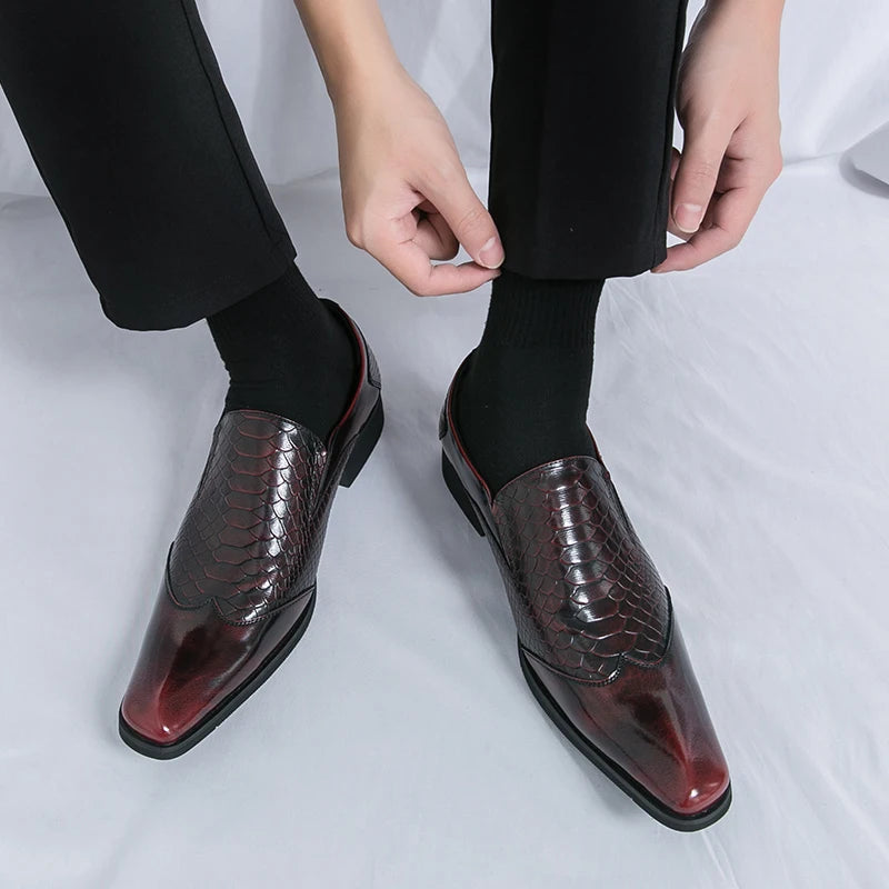 Men’s Shiny Leather Chelsea Shoes – Elegant & Versatile Footwear